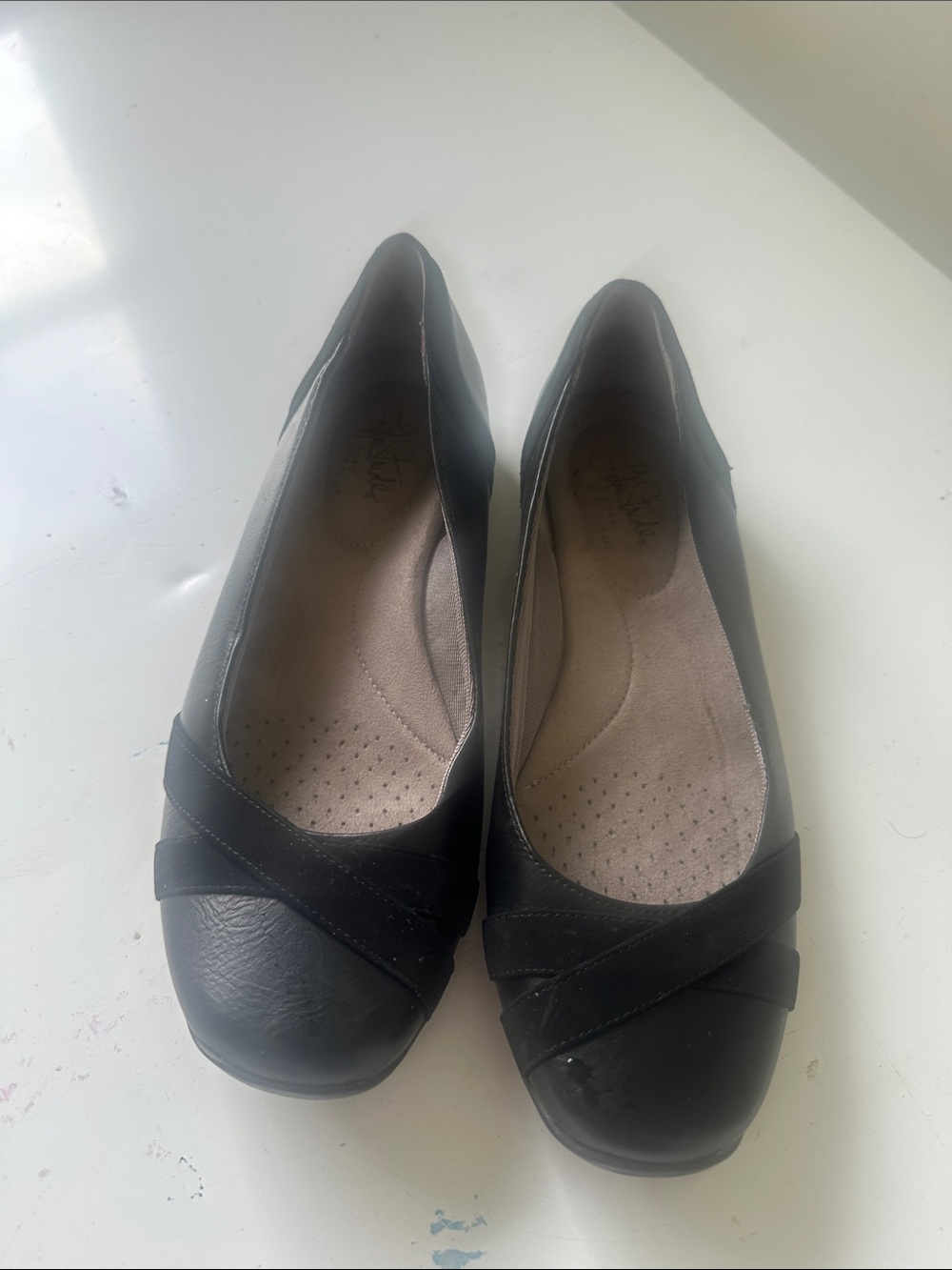 Women’s Black Slip-On Comfort Flats